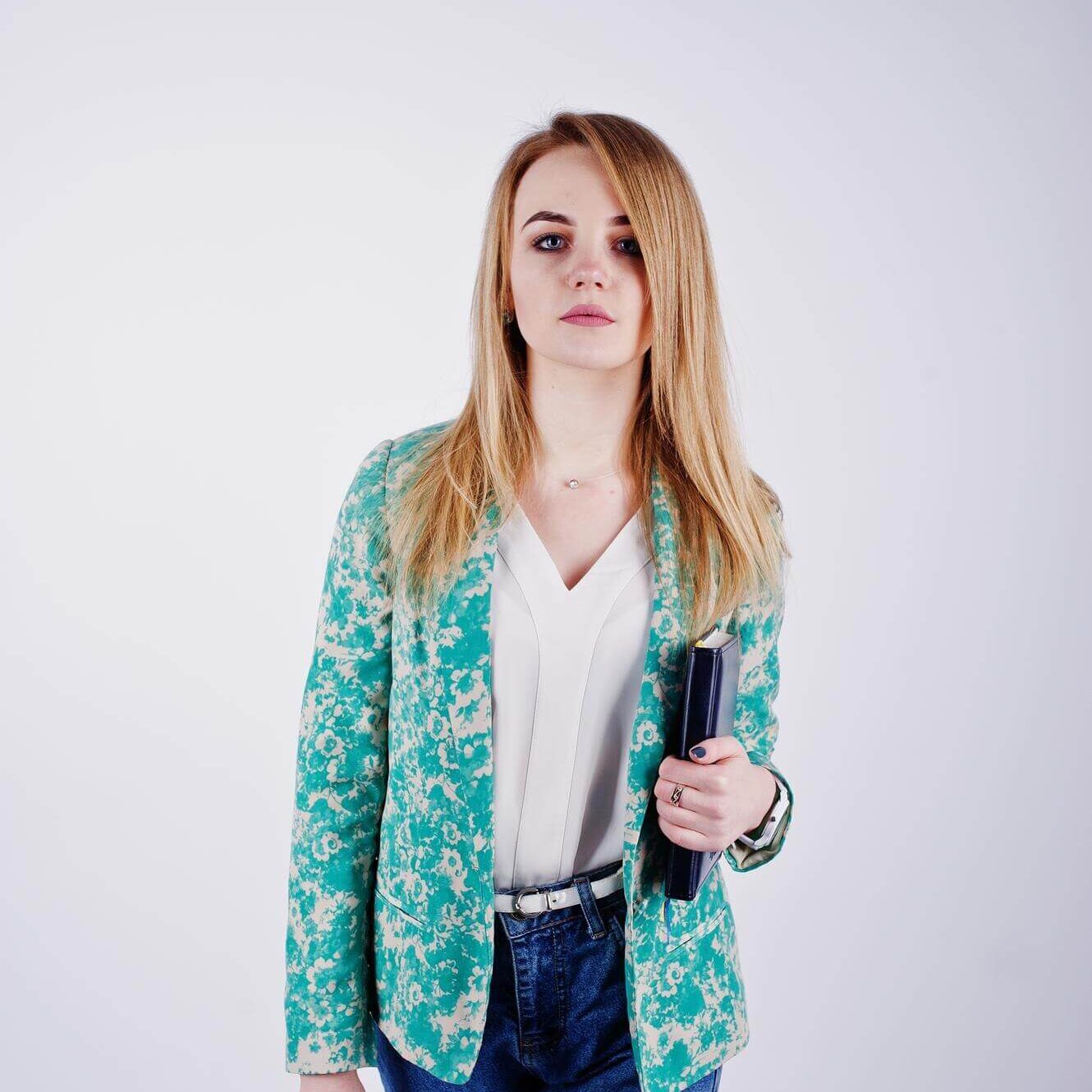 You are currently viewing Priya Das